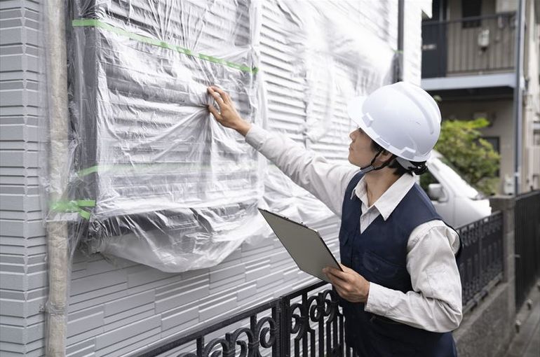 外壁塗装工事で使われる養生シートの役割とは | コラム | 羽生市で外壁 